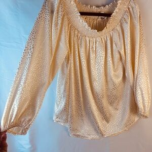 Umgee Cream Textured Blouse